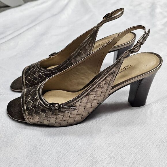 Talbots Slingback Sandal Open Toe Metallic Pewter Basketweave Leather Stacked - Picture 2 of 10